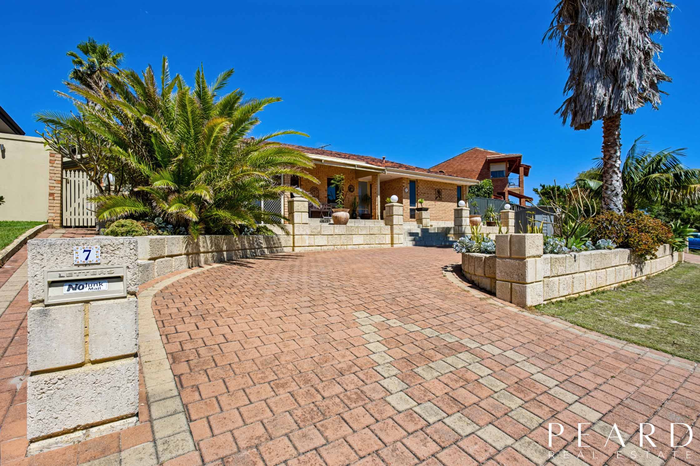 7 Montague Way, Kallaroo - Image 1