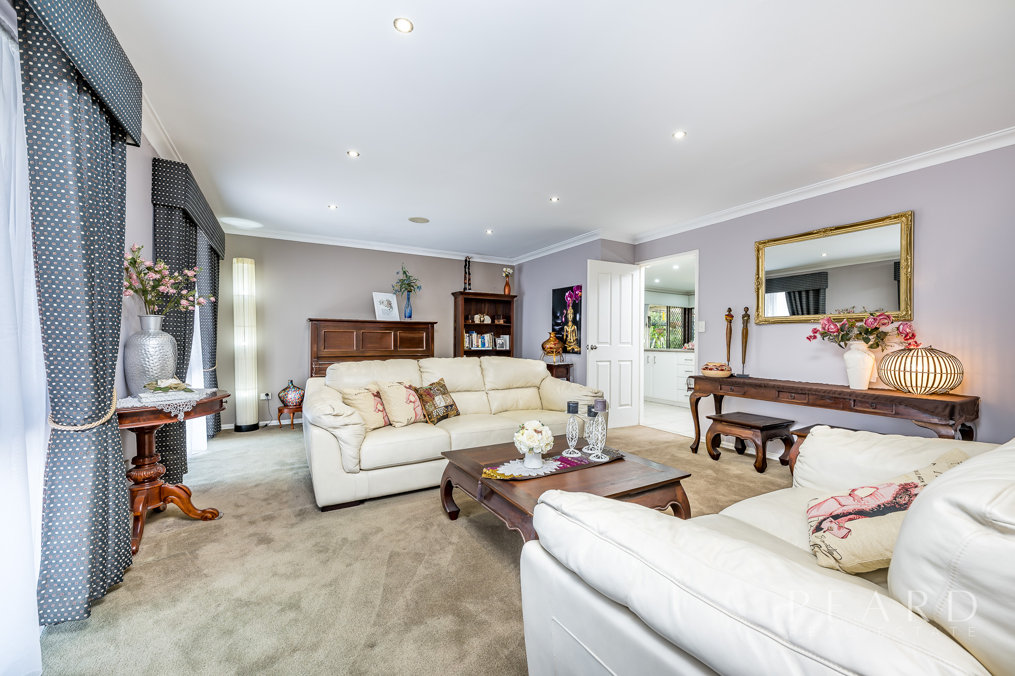Coastal Comfort Meets Versatile Family Living