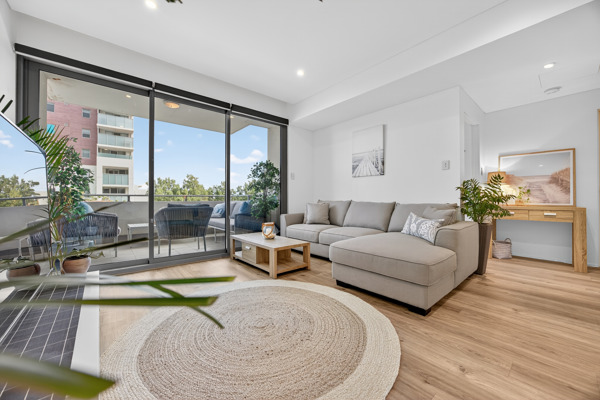 13/29 Hastings Street, Scarborough - Image 1