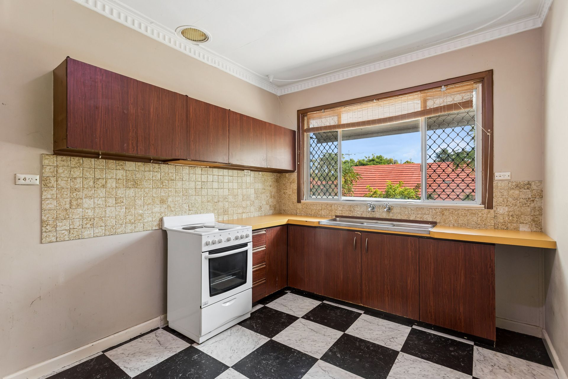 38 Riverview Road, East Victoria Park, WA 6101, East Victoria Park - Thumbnail 6