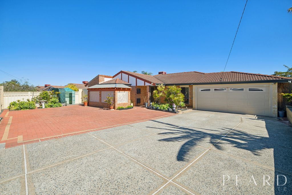 8 Emanuel Court, Marangaroo - Image 1