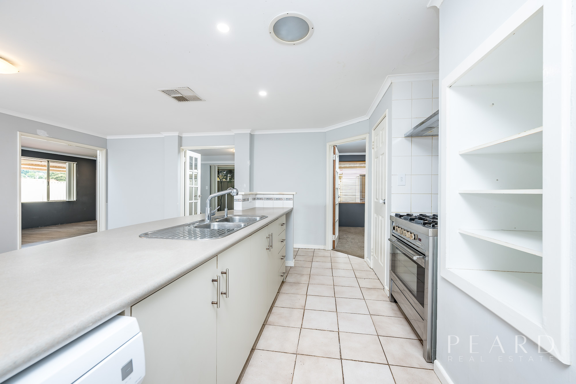 30 Kurnalpi Turn, WANNEROO, WA 6065, Wanneroo - Thumbnail 8