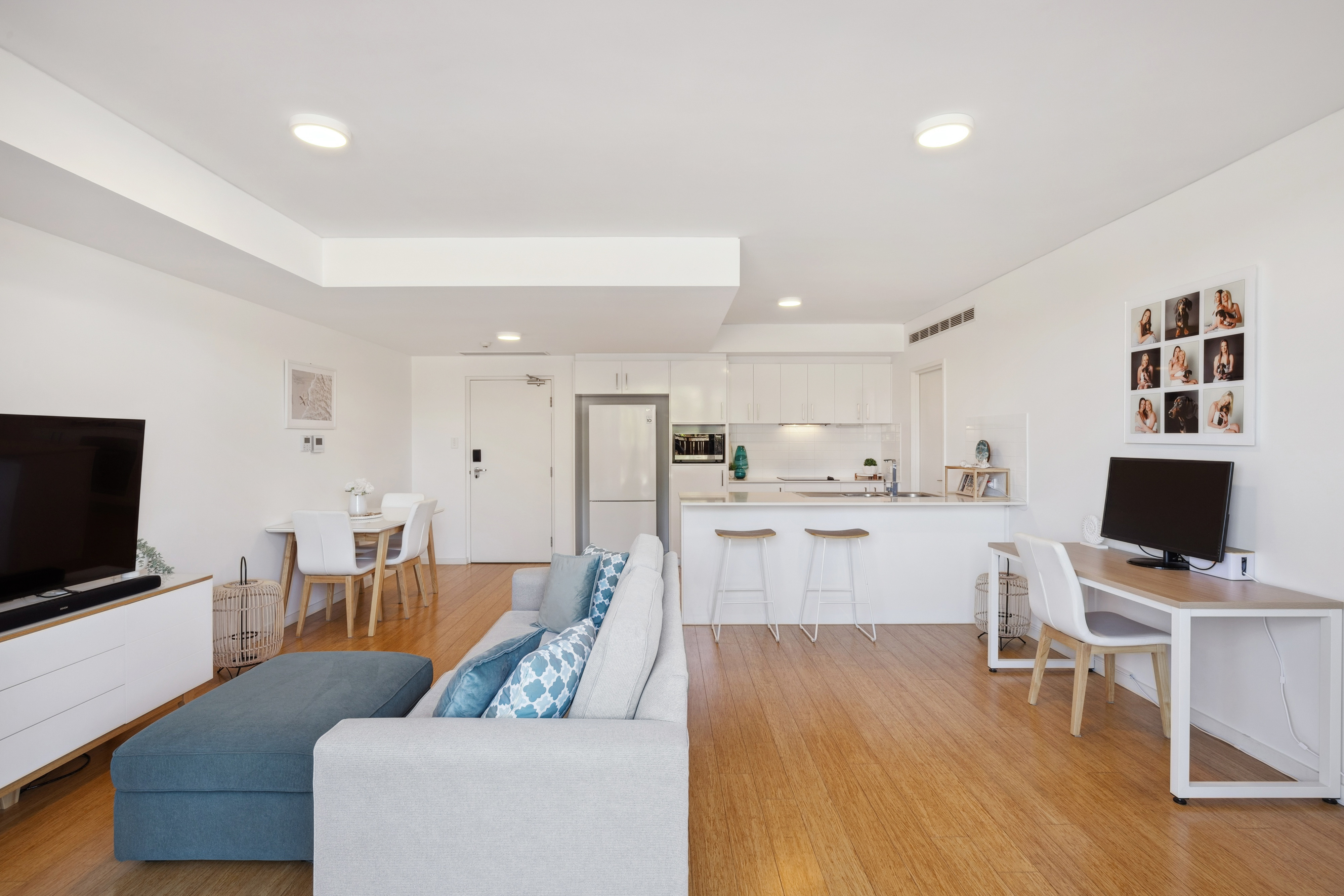 2/35 Hastings Street, Scarborough, WA 6019, Scarborough - Thumbnail 2
