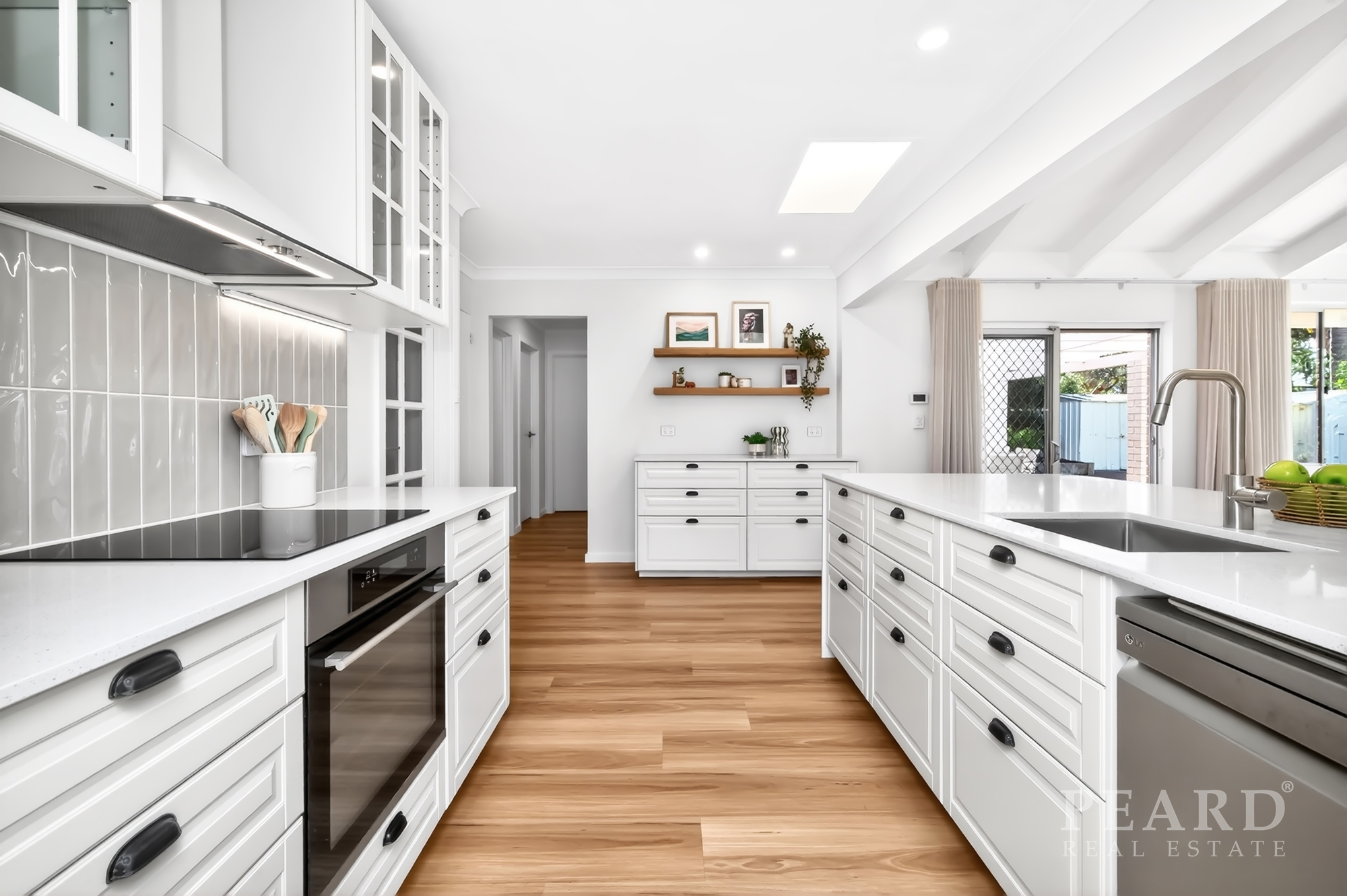 28 Turramurra Way, GREENWOOD, WA 6024, Greenwood - Thumbnail 2