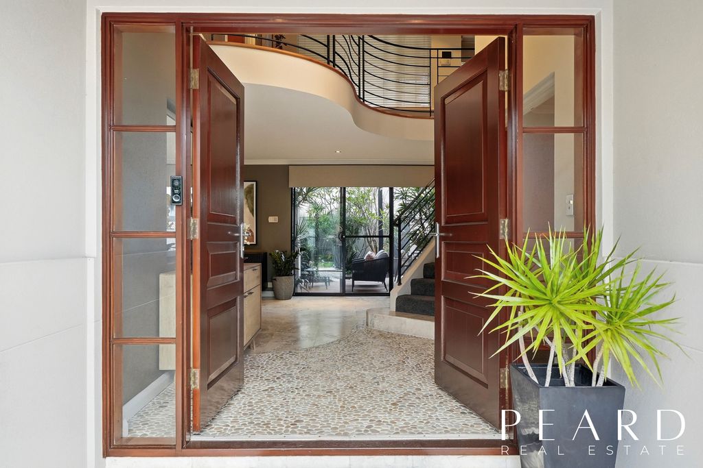 3 Plumosa Mews, Duncraig, WA 6023, Duncraig - Thumbnail 2