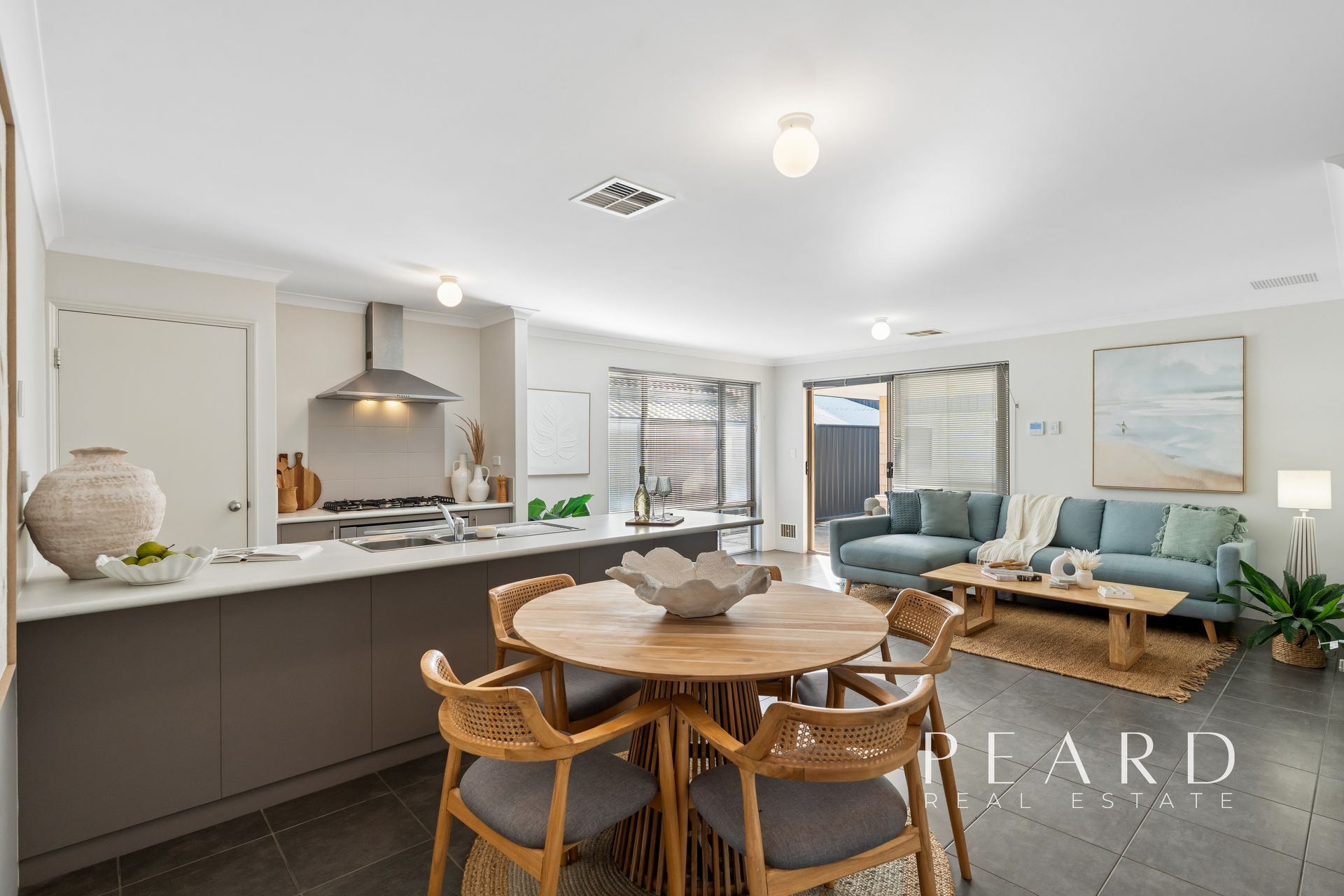 15 Bahama Way, Banksia Grove, WA 6031, Banksia Grove - Thumbnail 2