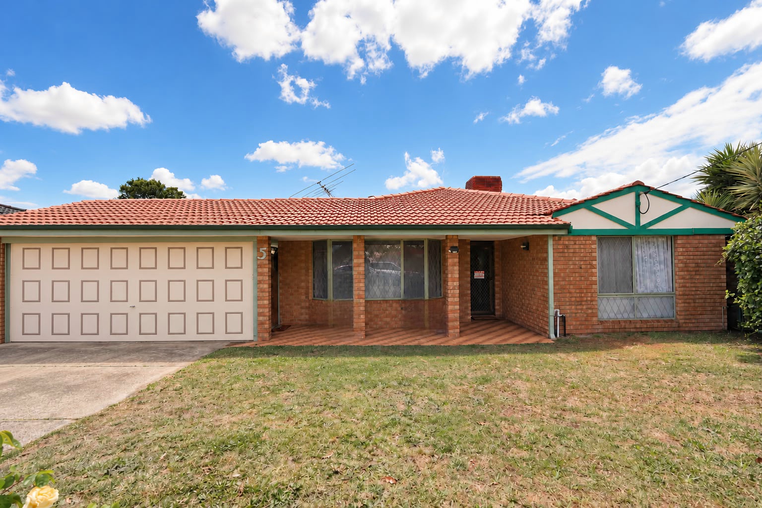 5 Madeira Avenue, Beechboro - Image 1